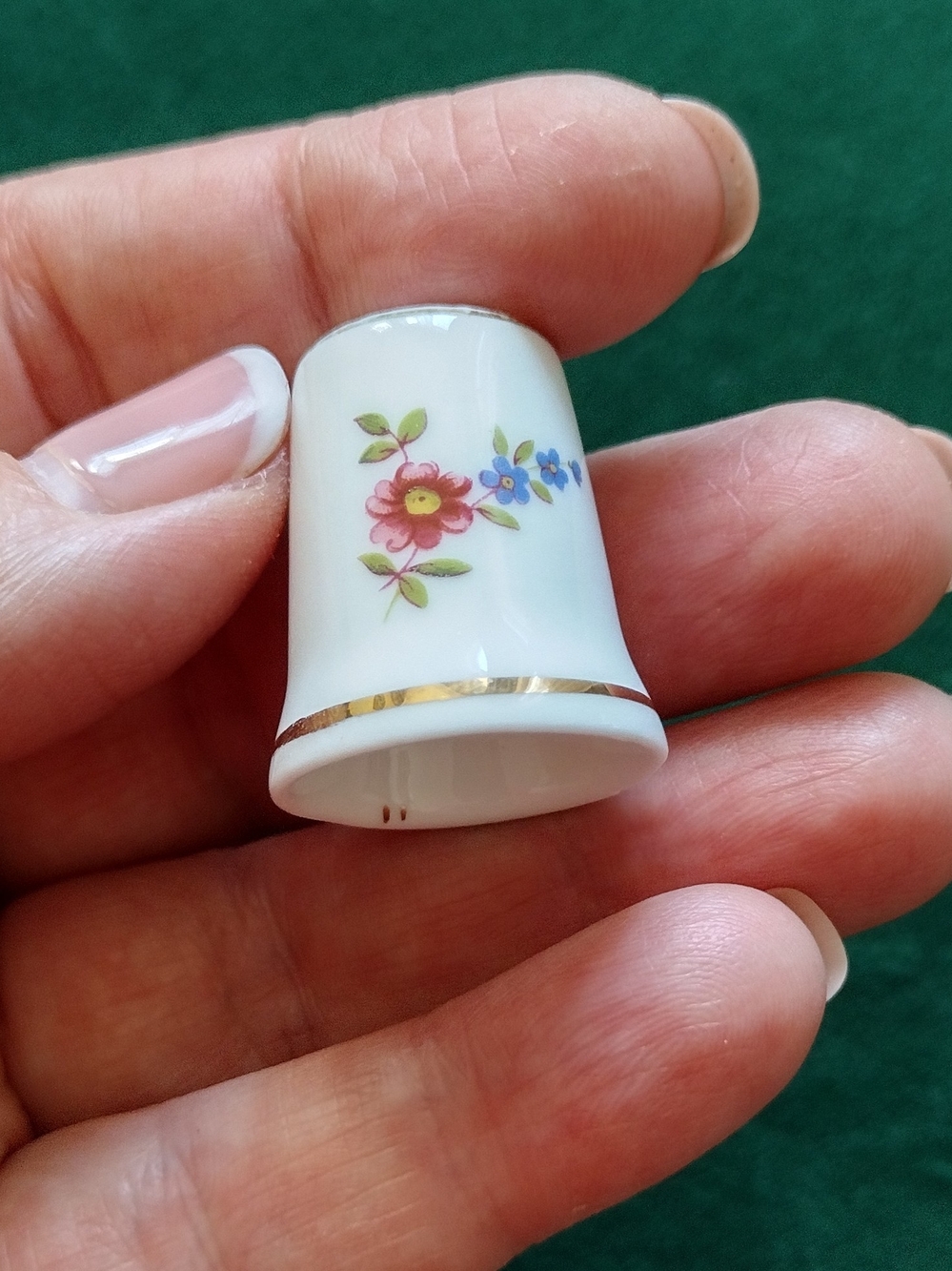 Porcelain Adderley Floral Thimble with Gold Band England
